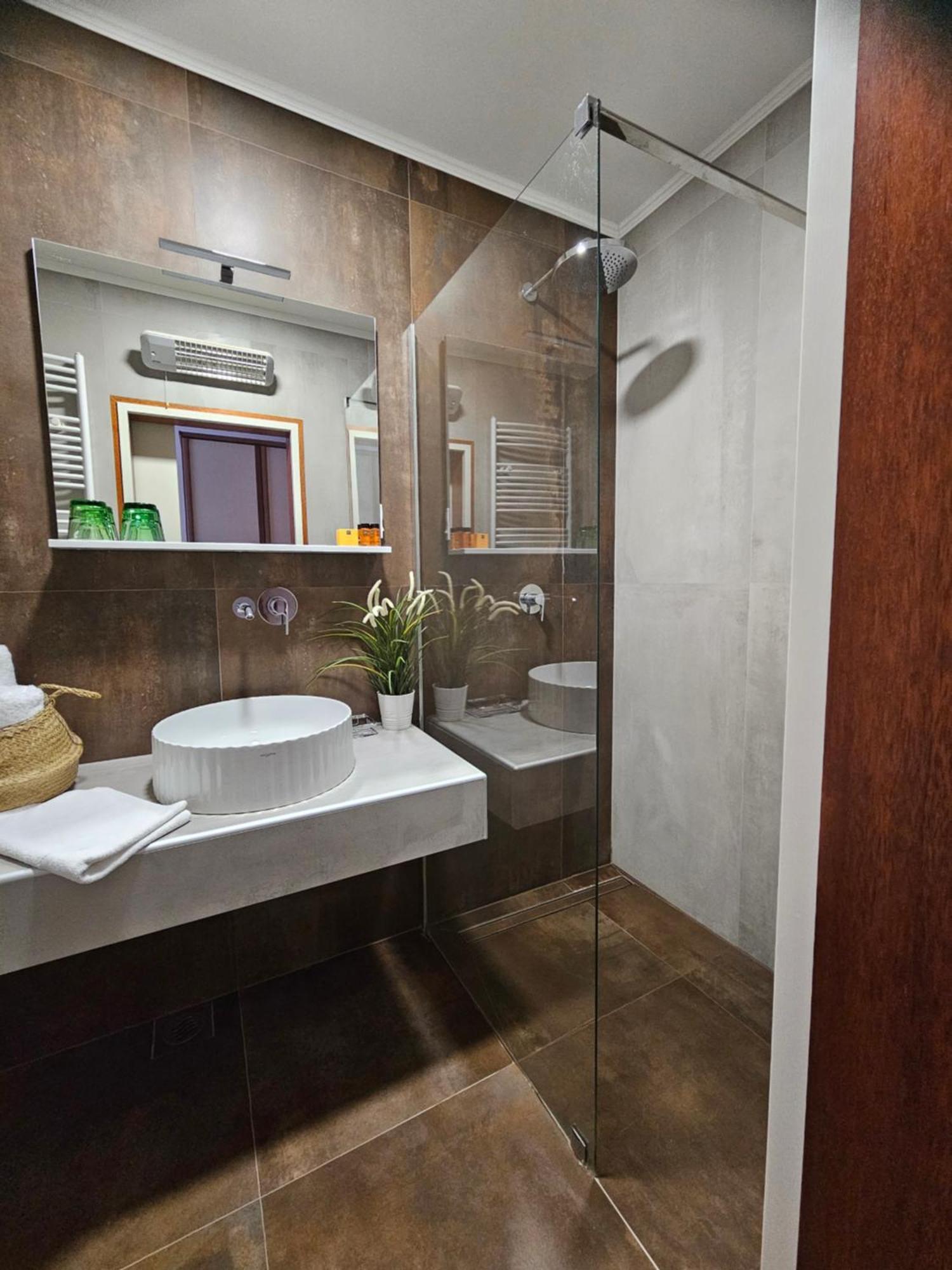 Bed And Breakfast Restaurant Dp Donji Zvecaj Εξωτερικό φωτογραφία